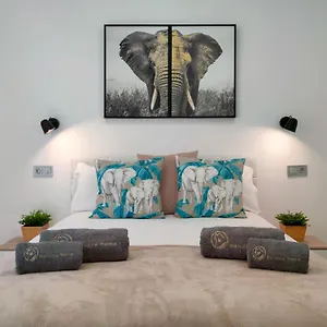 https://apartamento-de-lujo-en-el-corazn-de-maspalomas.in-canary-islands.com