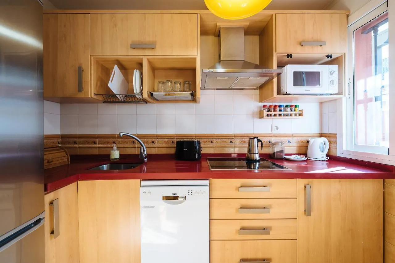 Homeyseville-Precioso Apartamento San Juan De La Palma, Parking Optional 0*, Seville Spain