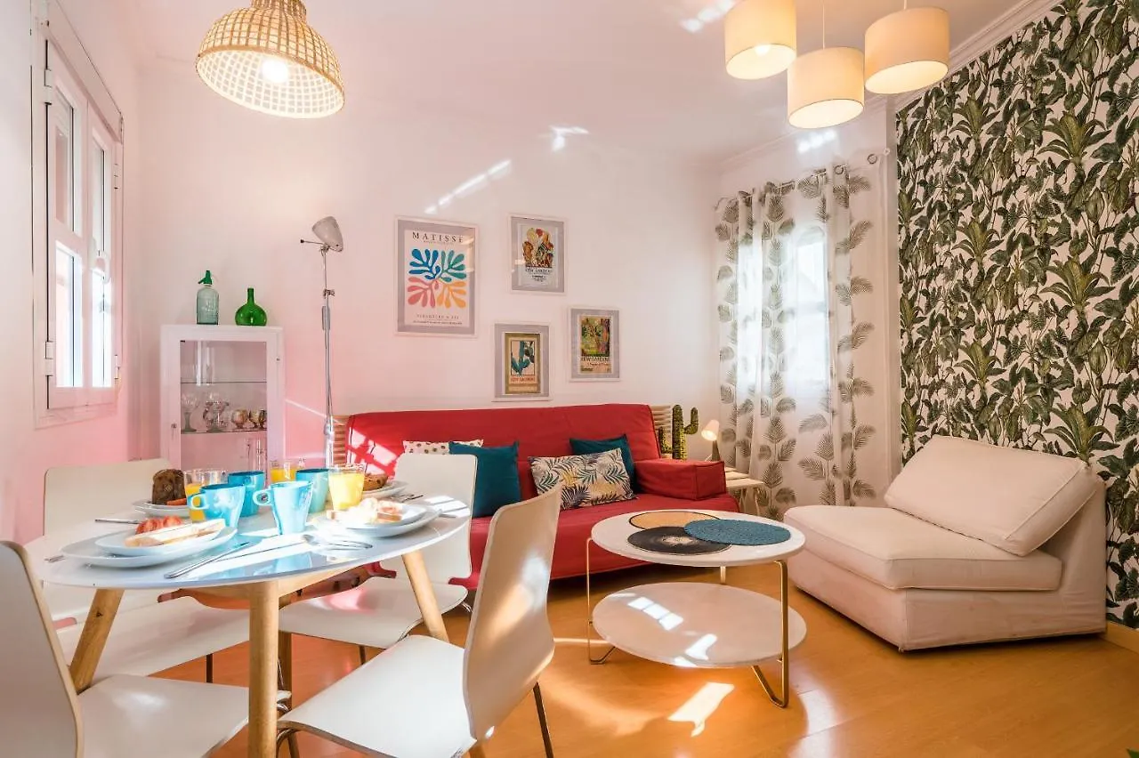 Homeyseville-Precioso Apartamento San Juan De La Palma, Parking Optional 0*, Seville Spain