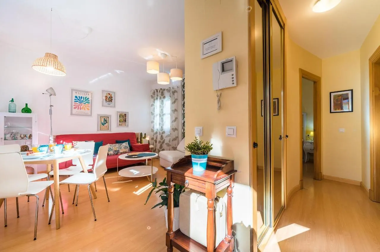 Homeyseville-Precioso Apartamento San Juan De La Palma, Parking Optional 0*, Seville